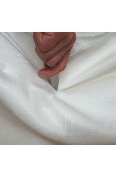 ZJ-MNTI  防刀割面料 防切割科技布 防割布擊劍服布料 切割防刺布 運動科技面料  聚乙烯纖維 400d MT-189 側面照